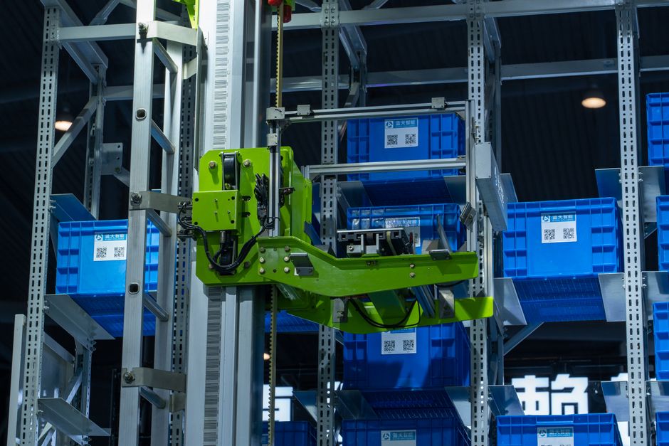The B2B Marketplace Paradox: Why Industrial Procurement Is Finally Going Digital